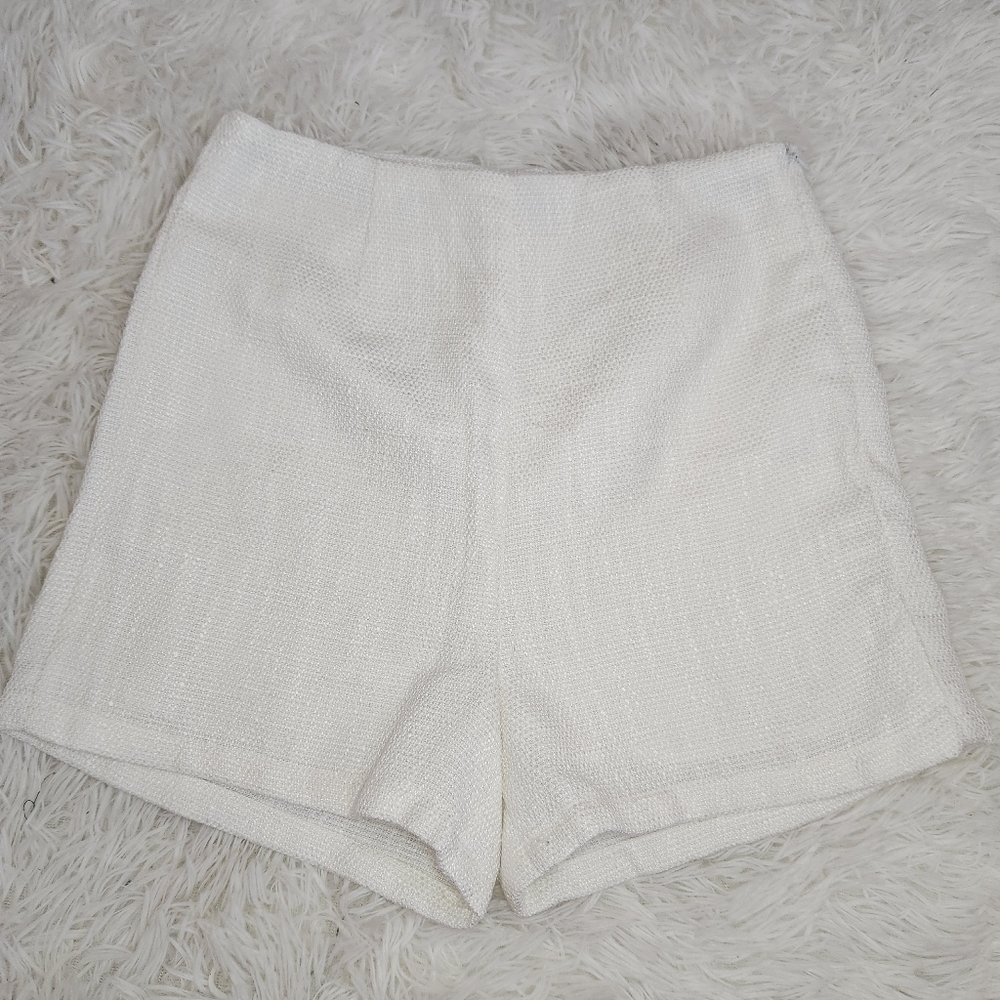 NWOT Zippered Tweed Shorts S